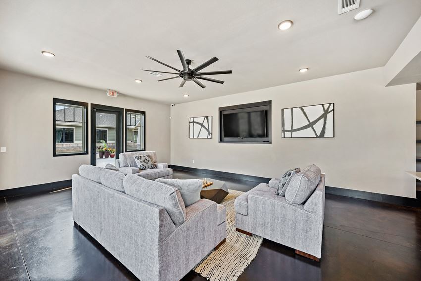 Shannon Creek Apartments, 1650 Candler Dr, Burleson, TX RentCafe